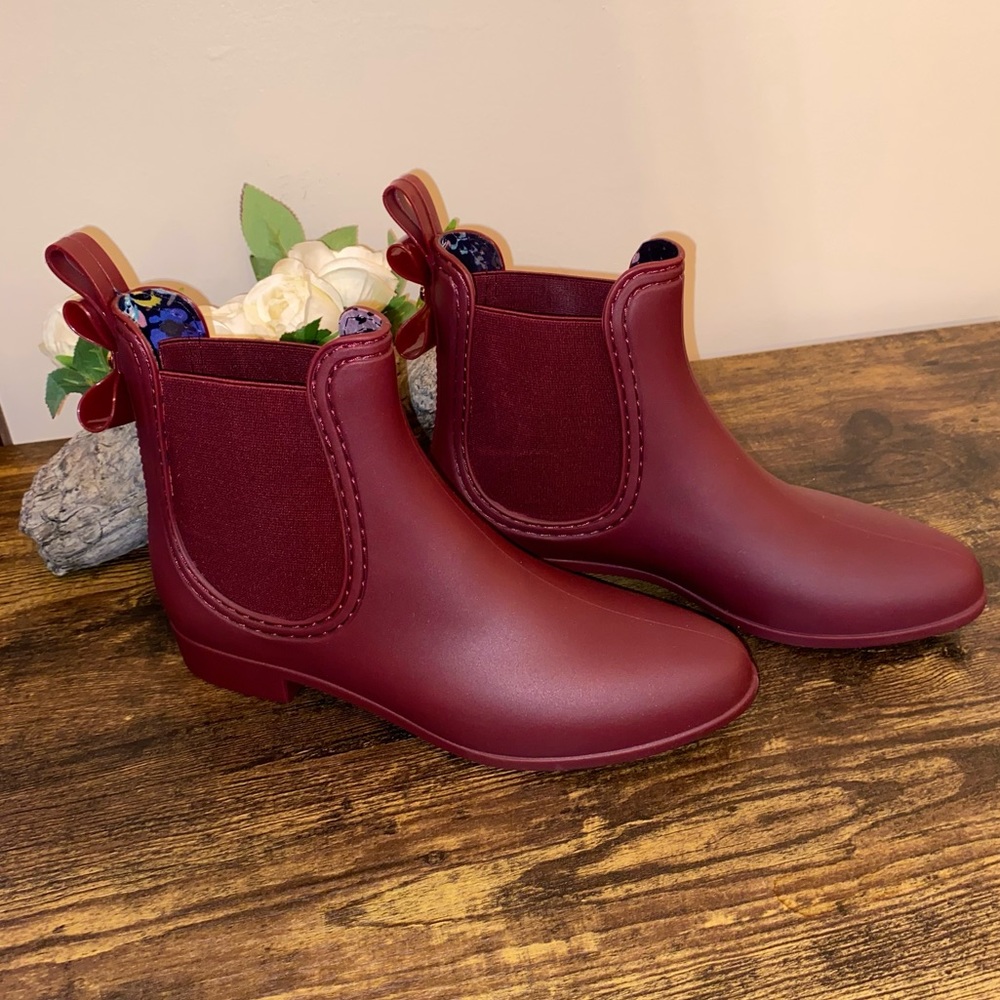 Catherine Malandrino Rain Boots, Size 8